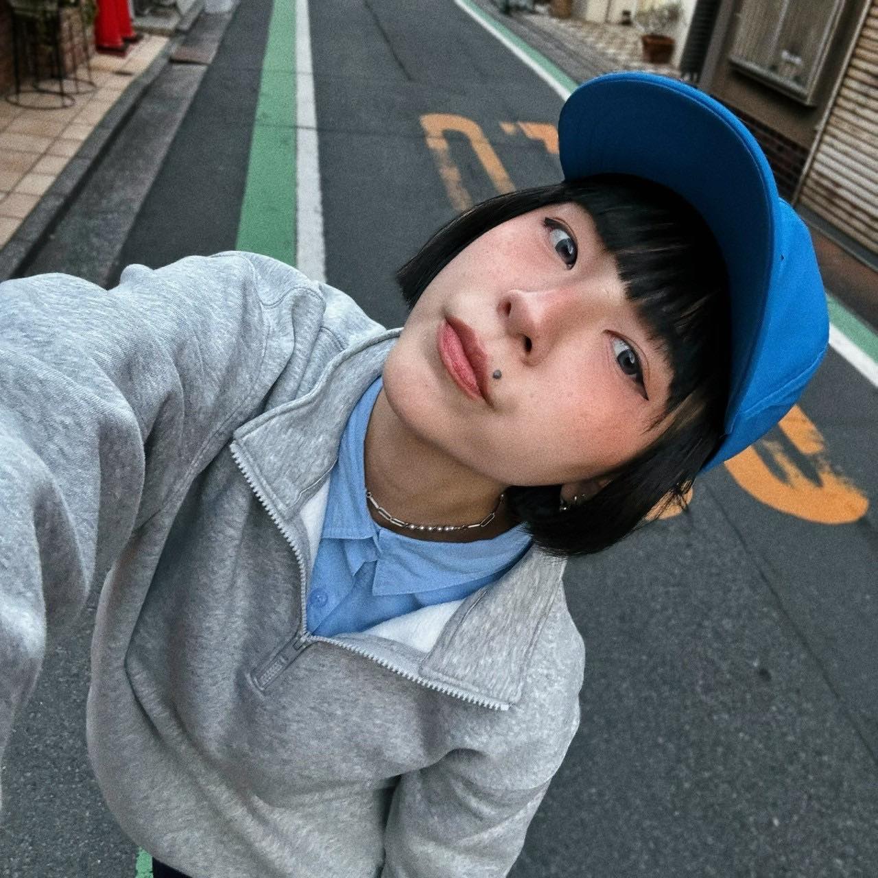 Linzy 林晞