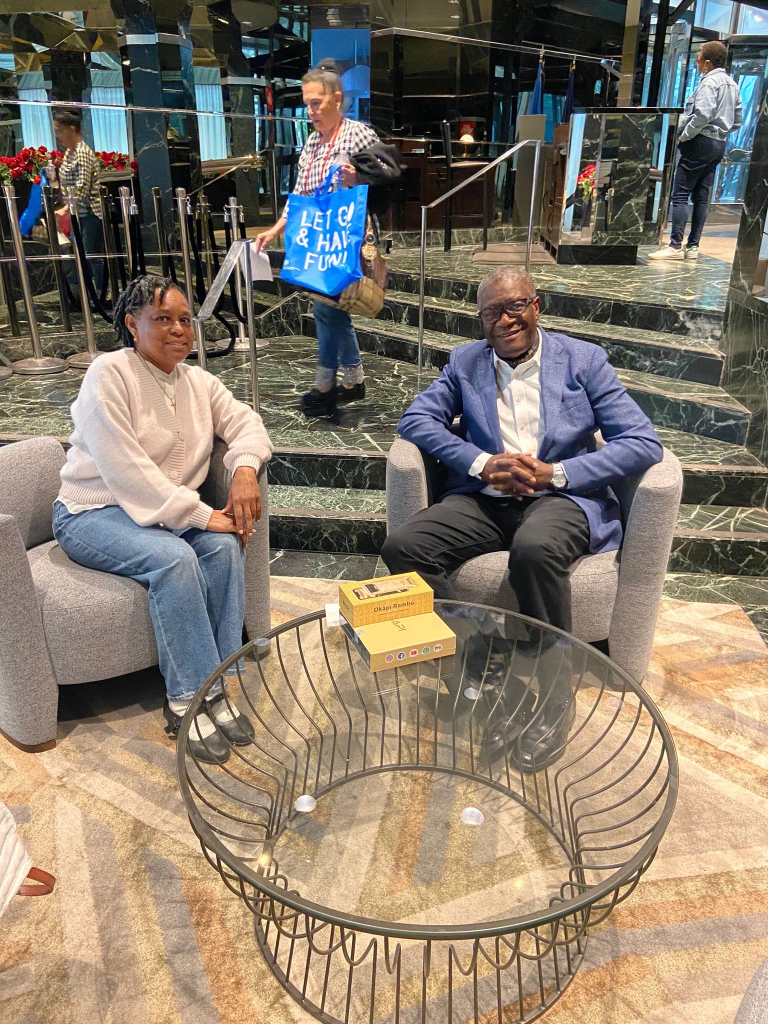 Okapius - Le docteur Mukwege à New York avec Mme Léa Bele.... | Facebook