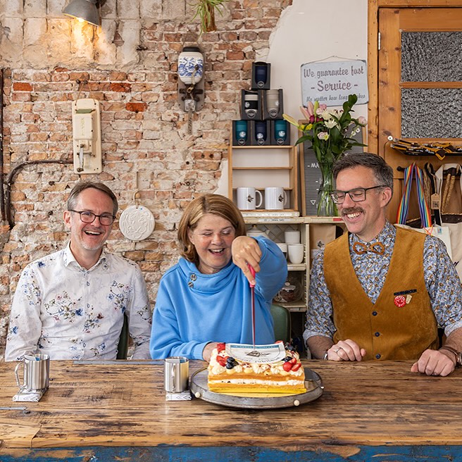 Koffie - 10 JAAR KOFFIE & ZO 10 jaar een plek waar mensen bijeenkomen ...