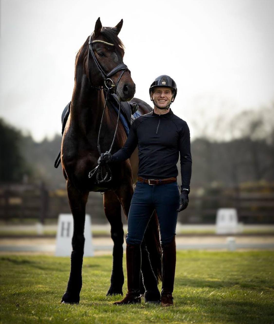 He jumps a vertical like no other horse 💪🏻 Gilles Thomas