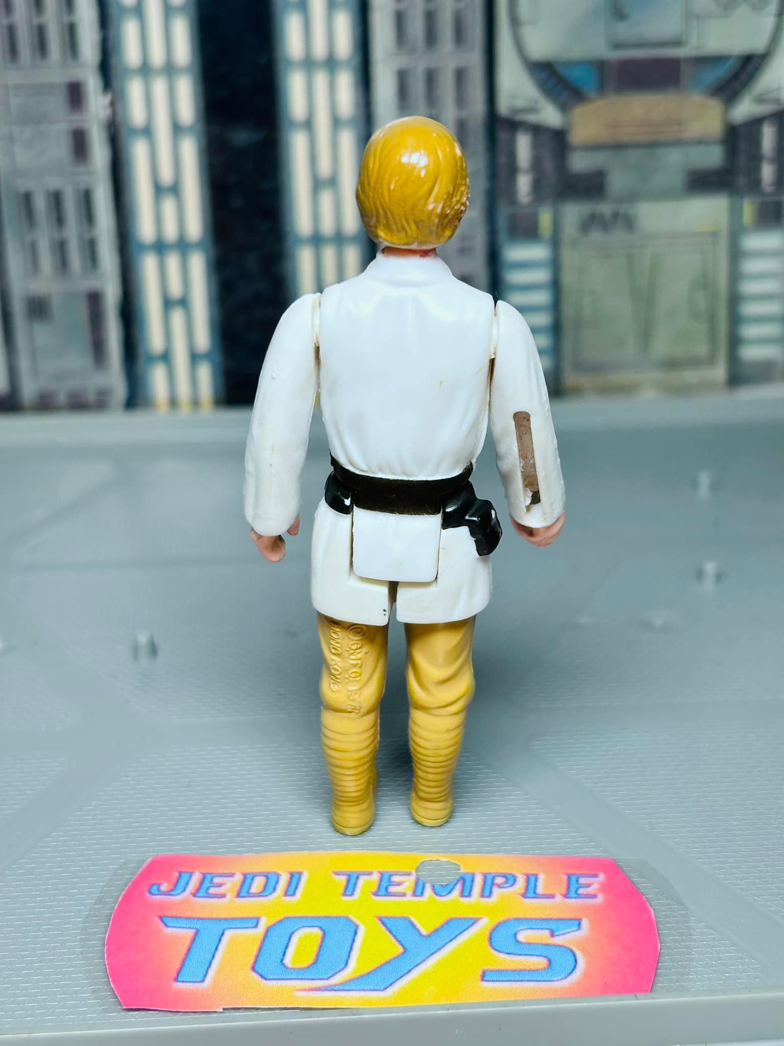 Edit: Sold 1977 Kenner's SSP Star Wars Van Set complete in box