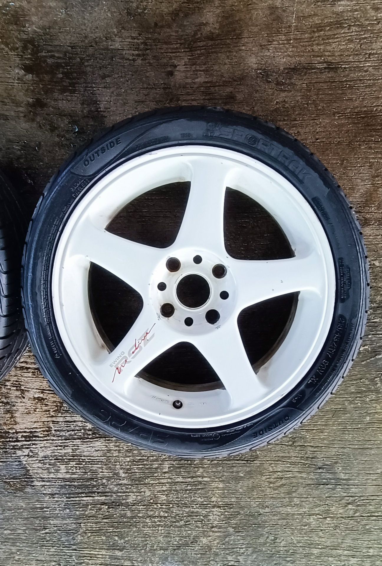 For sale! Work Ewing RSZ Negative 17x7+35 4x114 35k Negotiable