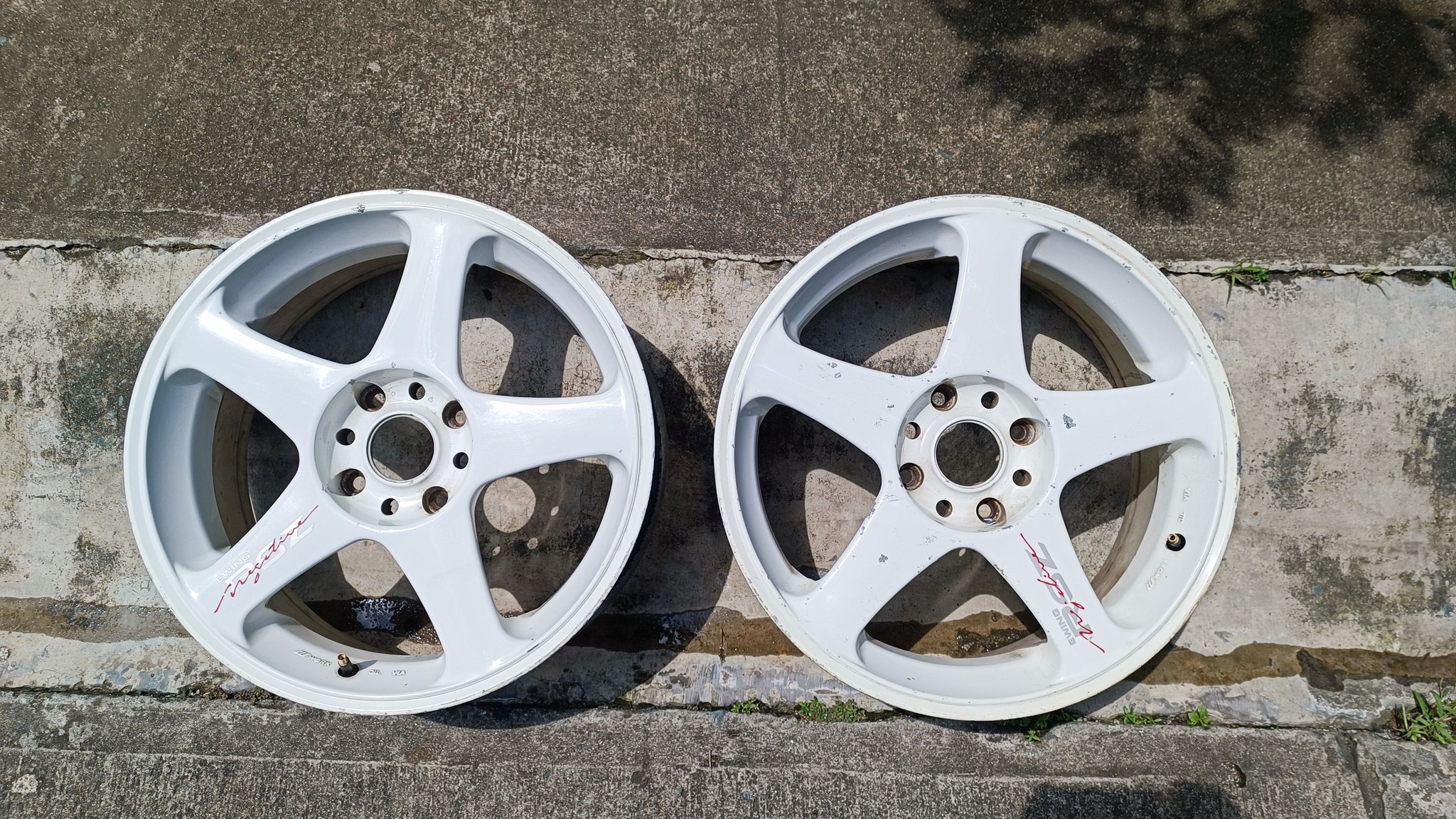 For sale! Work Ewing RSZ Negative 17x7+35 4x114 35k Negotiable