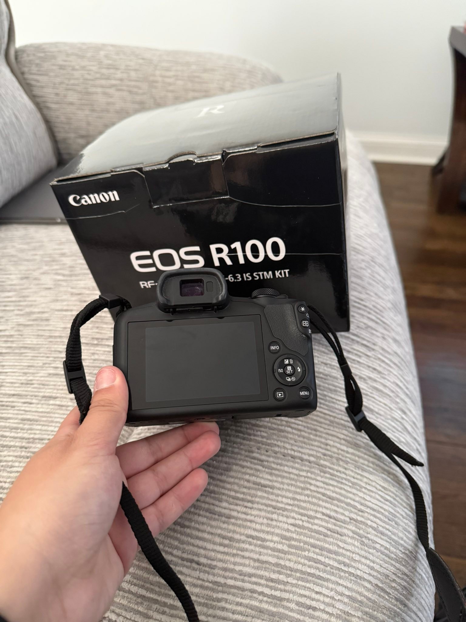 Canon Rebel 2000 E05 Location, Chicago, IL, USA $65 plus priority 