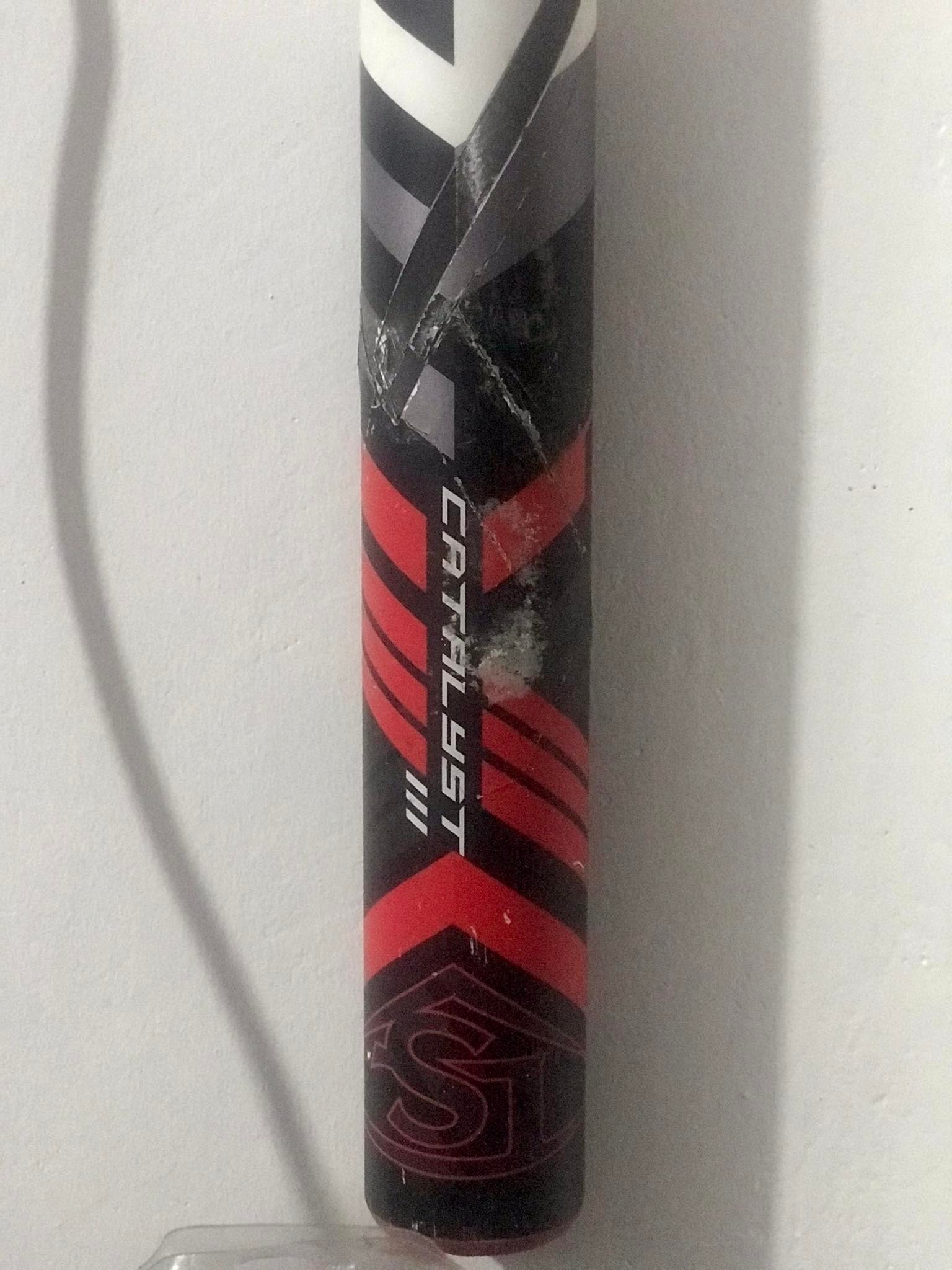 Sale: Louisville Slugger Catalyst III personal bat 2months old 