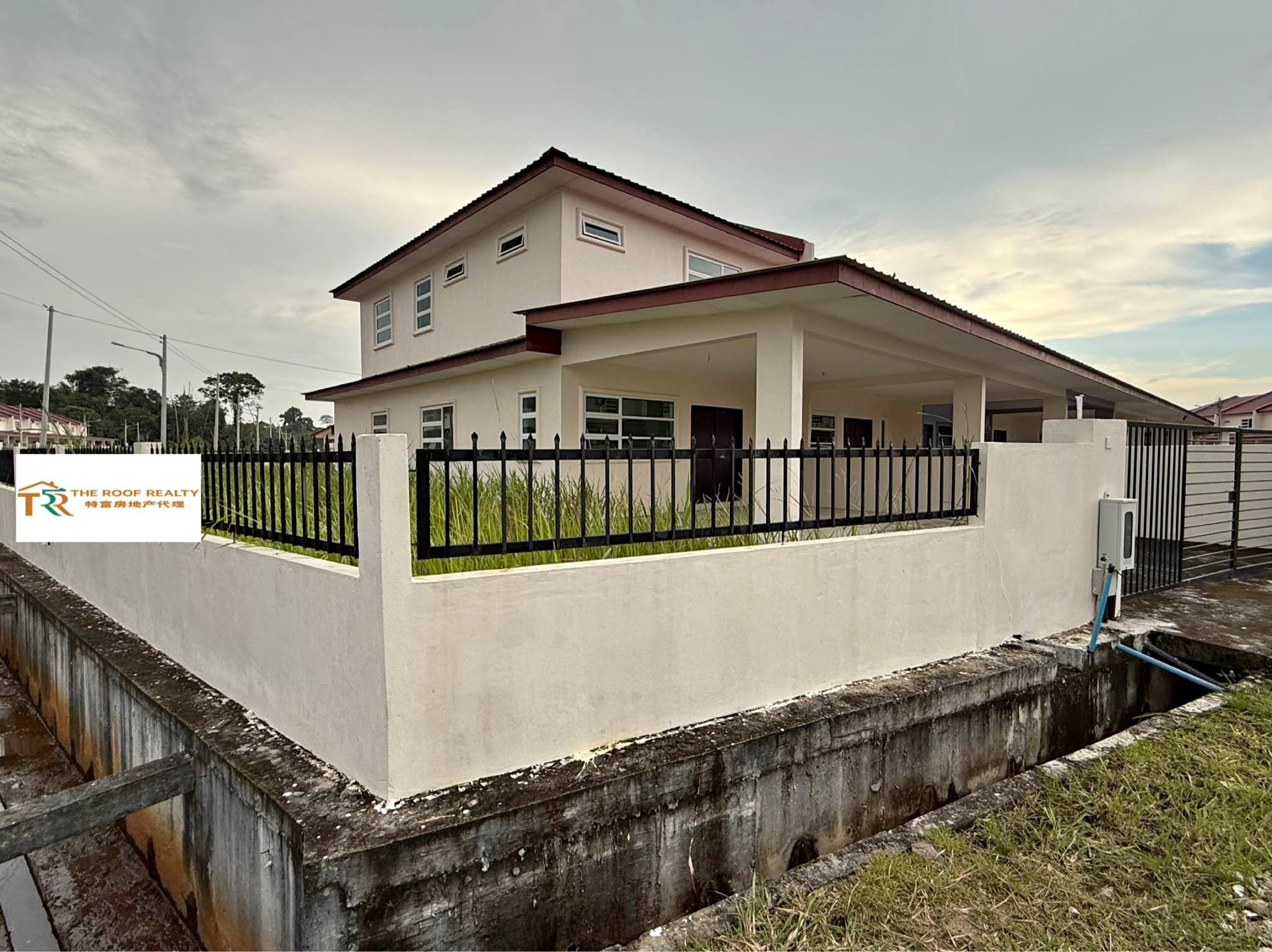 8pts End Lot Corner Brand New House For Sale - Kin Link Villa Miri ...