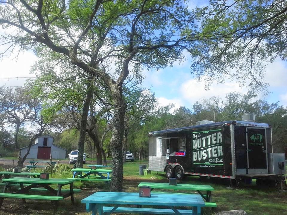 Nutter Buster BBQ & Comfort - Home