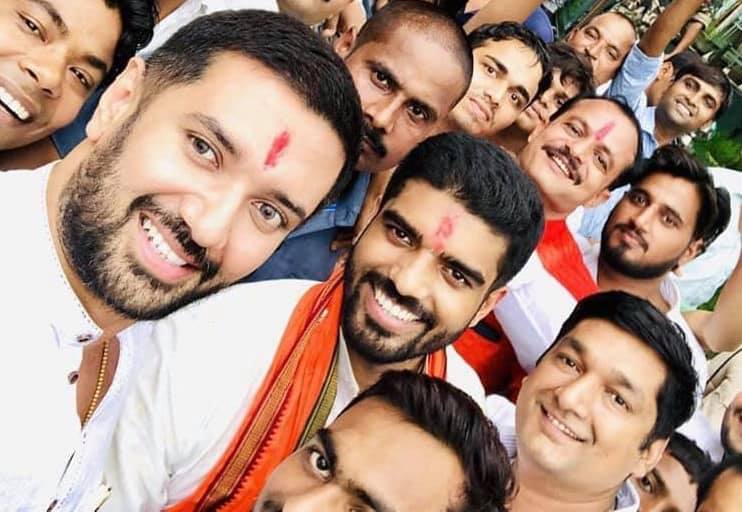 ‪मेरे भाई श्री सौरभ पांडेय जी को... - Prince Raj Paswan