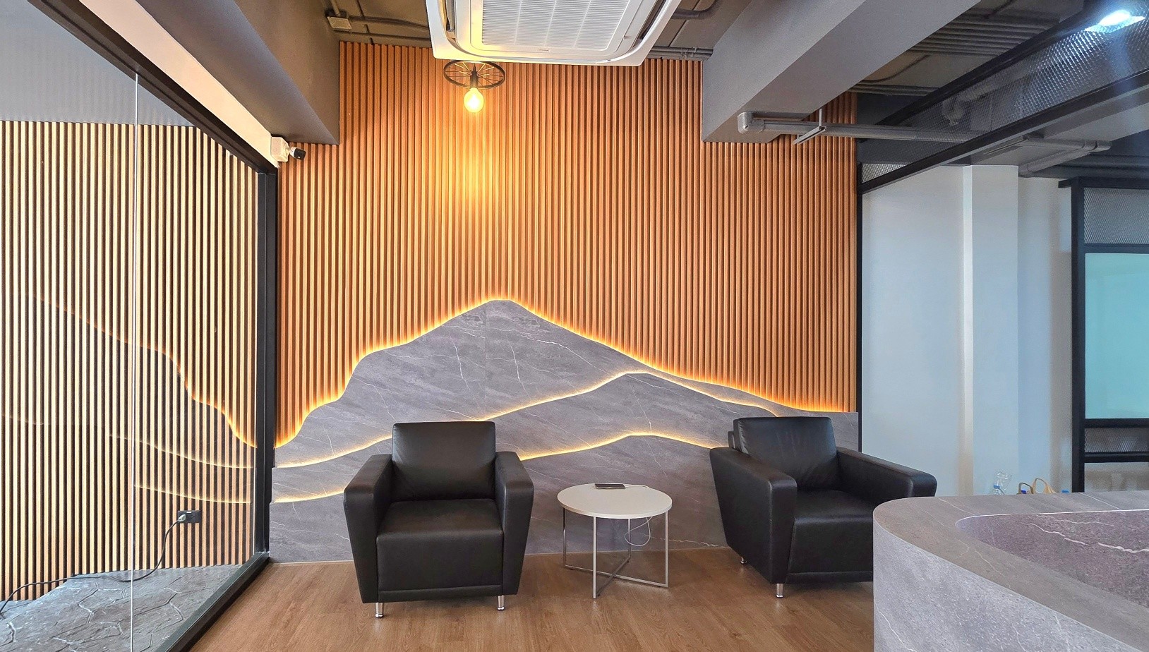 Indesign And Consultant co., Ltd. ออกแบบออฟฟิศ ออกแบบสำนักงาน | Bangkok