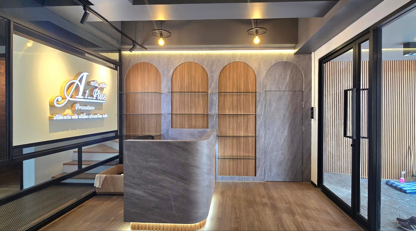 Indesign And Consultant co., Ltd. ออกแบบออฟฟิศ ออกแบบสำนักงาน | Bangkok