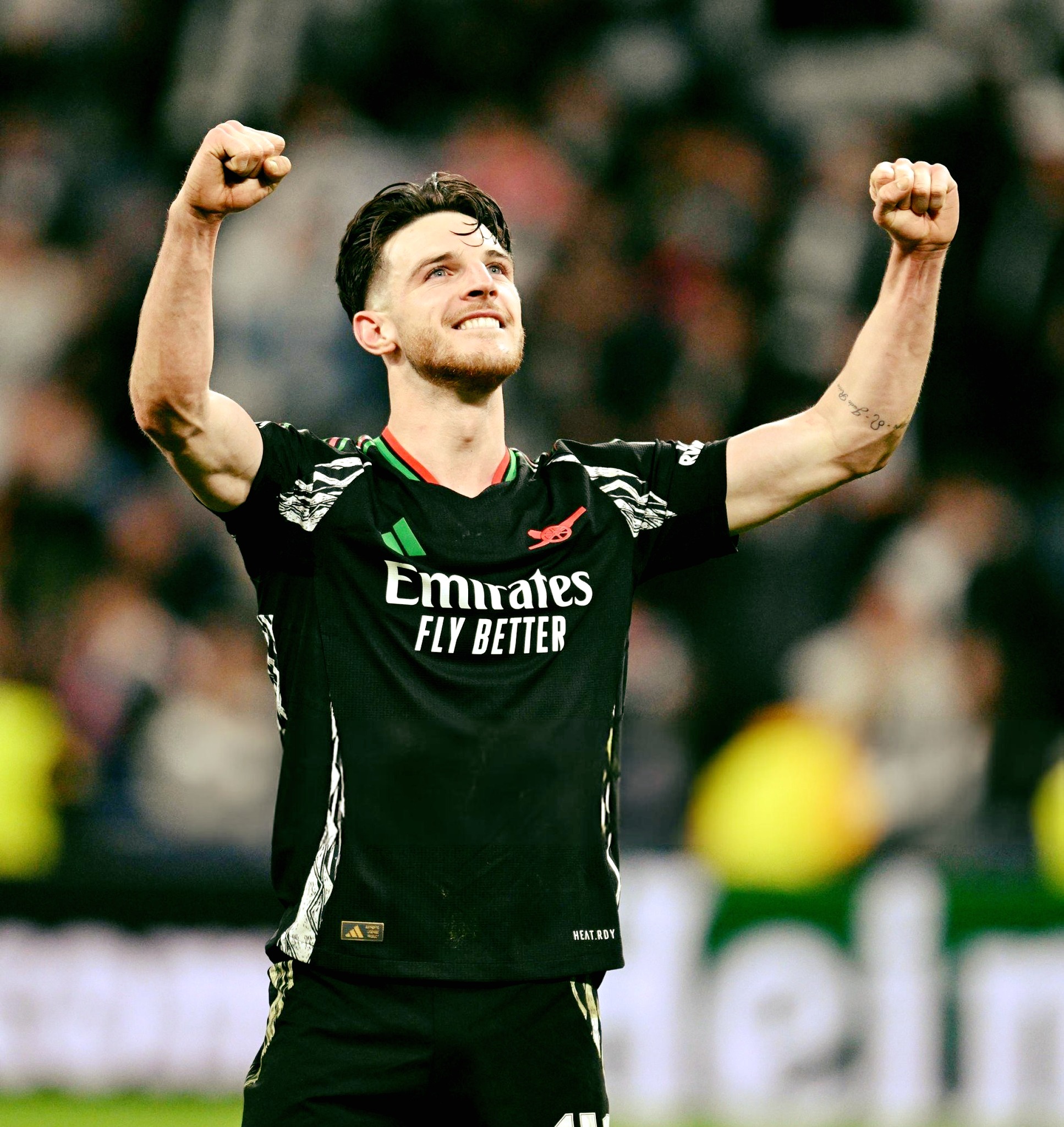 Trên Đường Pitch - DECLAN RICE: GẠO GIÃ XONG RỒI TRẮNG TỰA BÔNG! “Rice ...