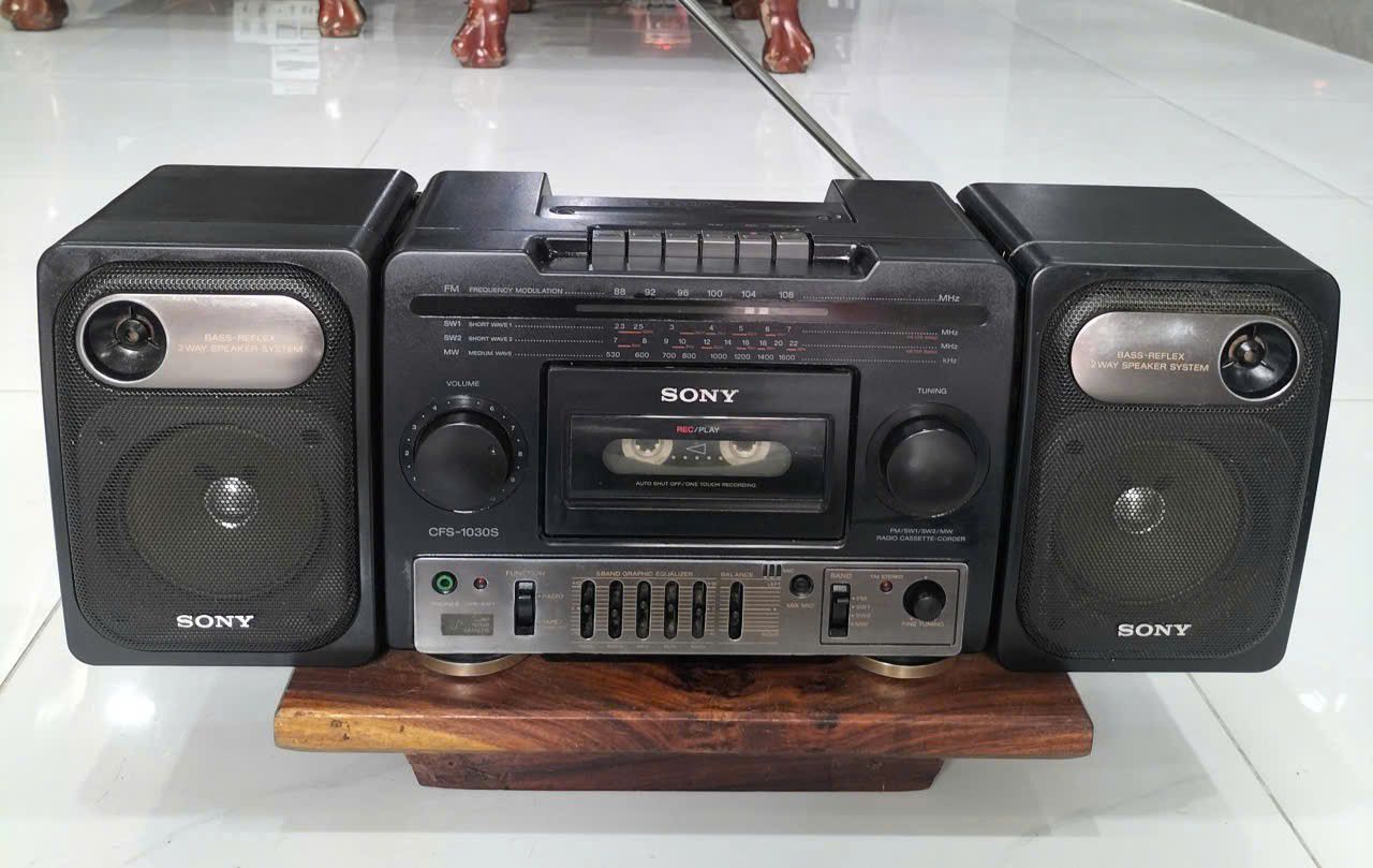 Sony CF-2550