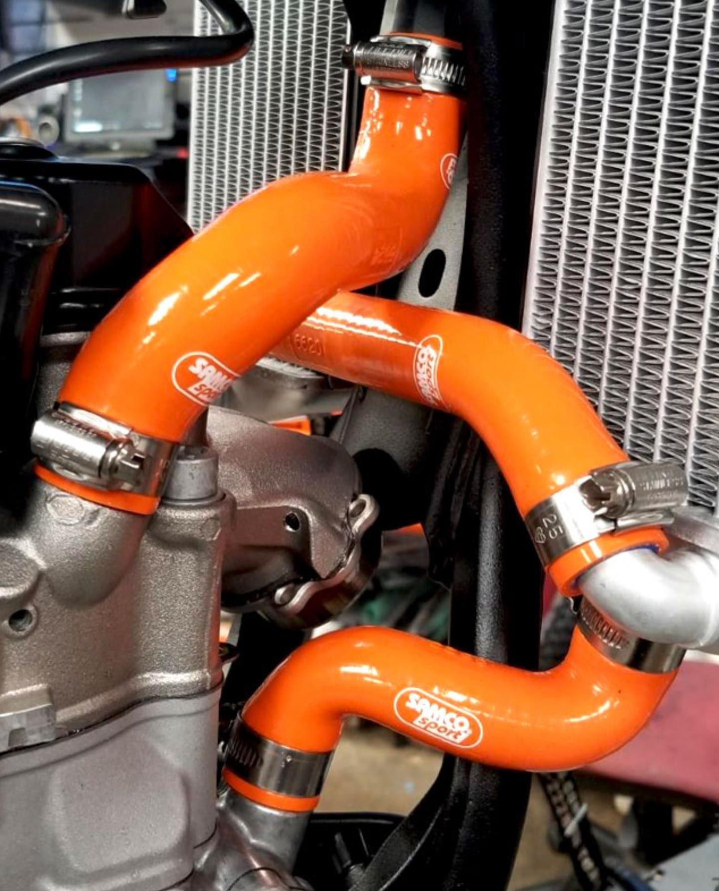 ニック samcosport @samcosport.id 100% Made in 🇬🇧 Silicone Radiator Hose