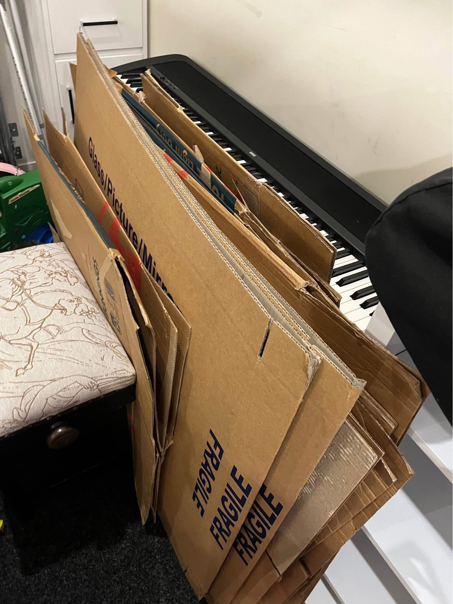 Free moving boxes +-23 - Pianos & Keyboard Instruments - Auckland, New ...