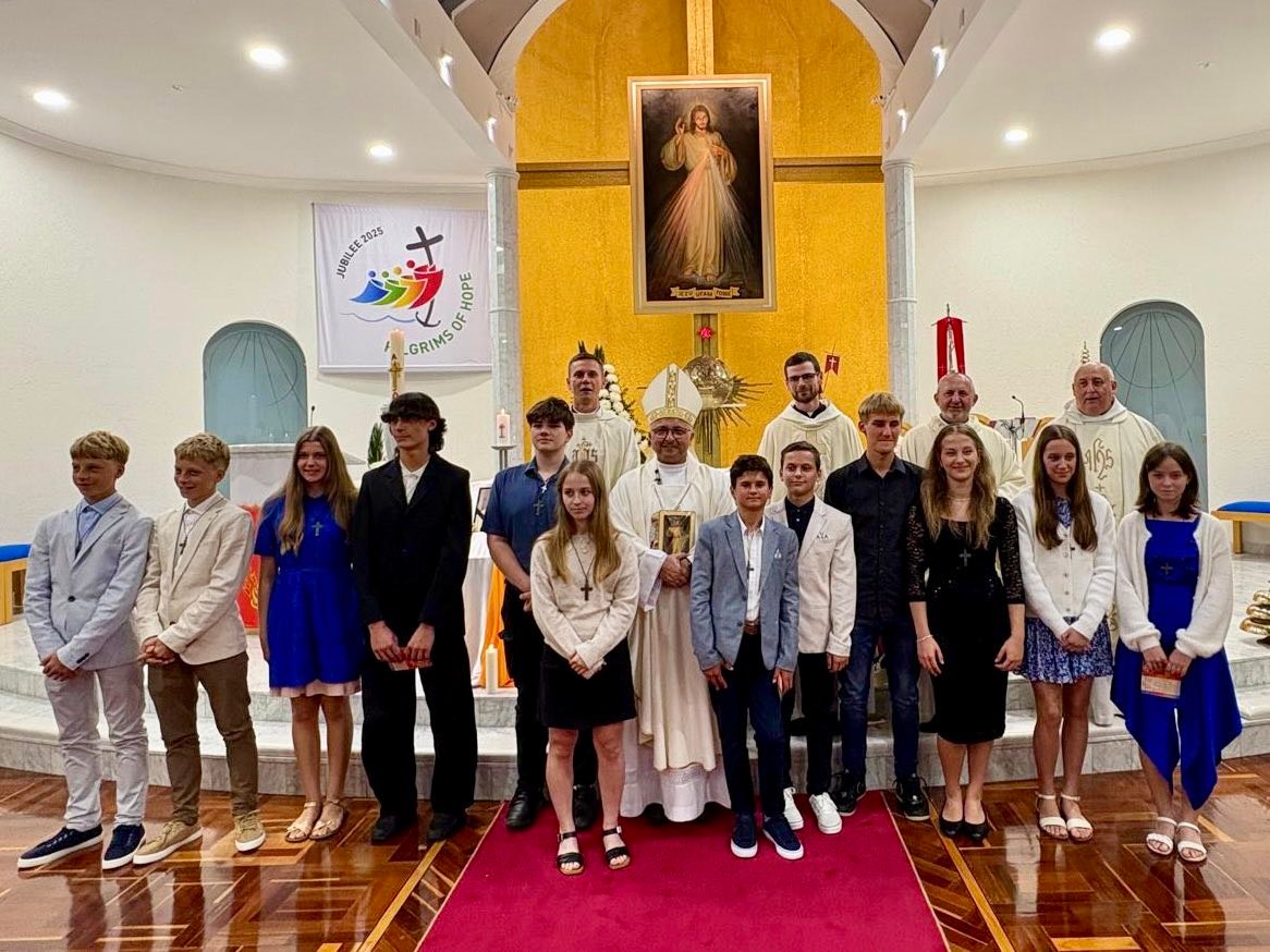 Divine Mercy Shrine... - Divine Mercy Shrine Keysborough