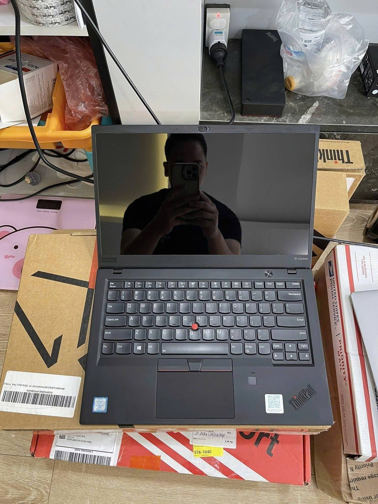 Windowsノート本体 ThinkPad X1 carbon gen6 i7/16GB/256GB Amazon.com