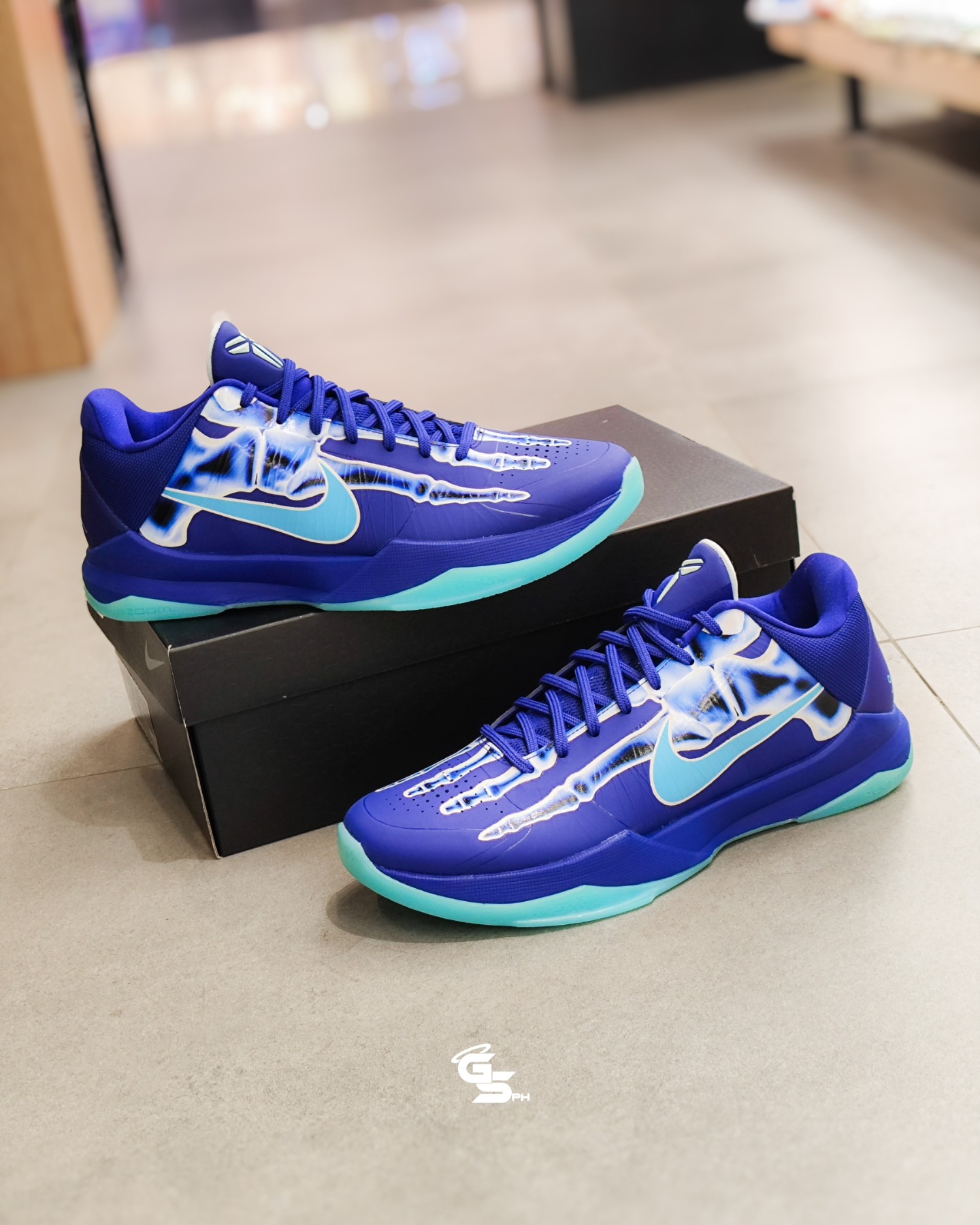 Now Available: N.I.K.E K.O.B.E 5 Protro 