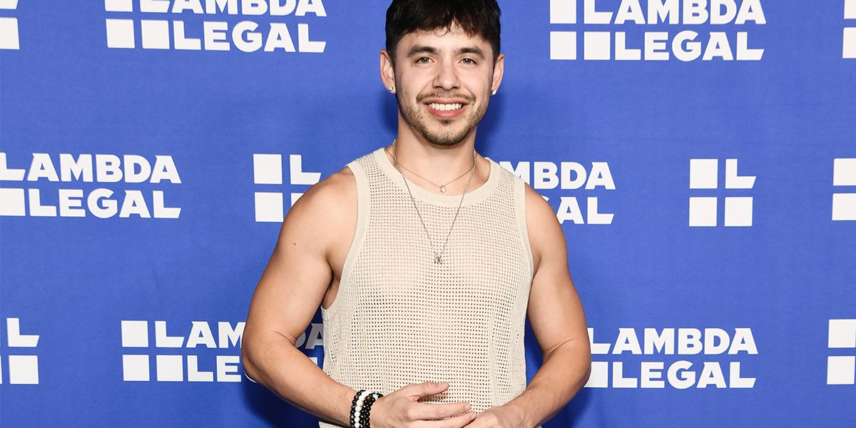 PRIDE David Archuleta addresses his role in the bedroom Doing  