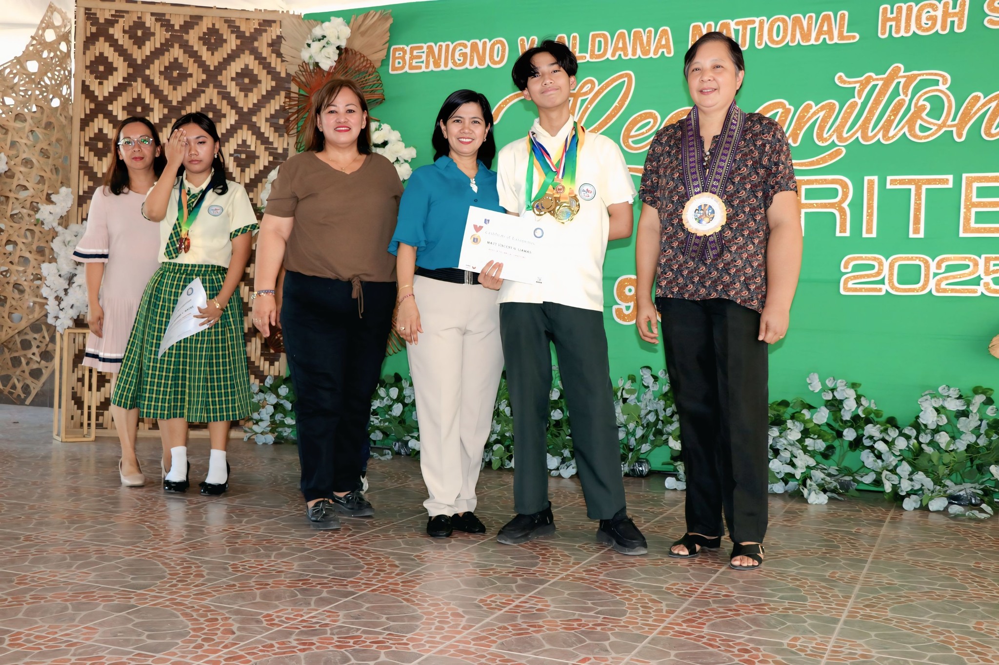 Benigno V. Aldana National High School - 300287 | Pozorrubio