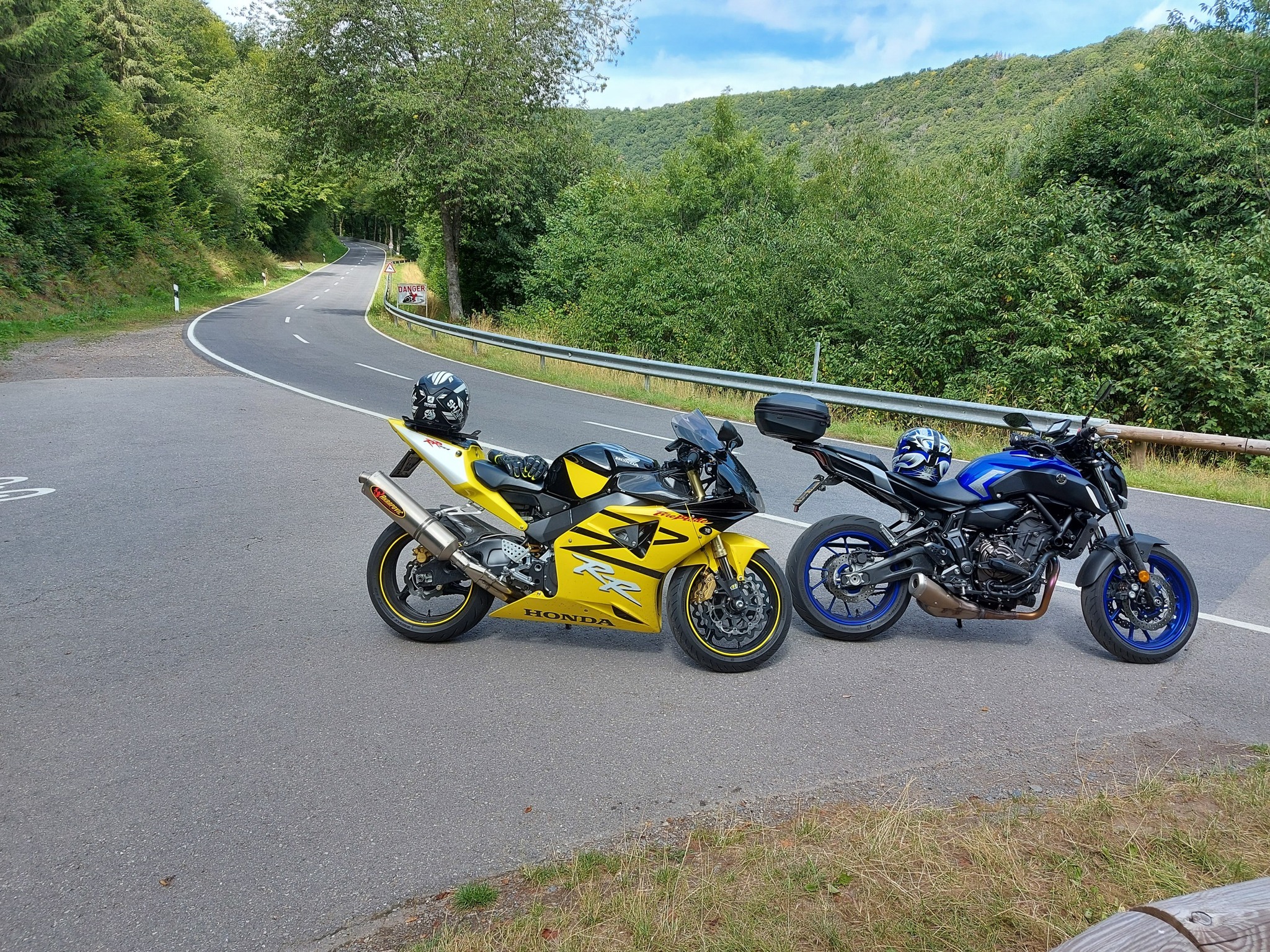 2003 Honda CBR 954 supersport bike