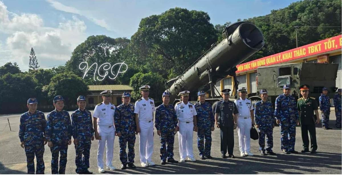 📸 Philippine Navy Chief VADM Adaci... - NextGen PHDefense