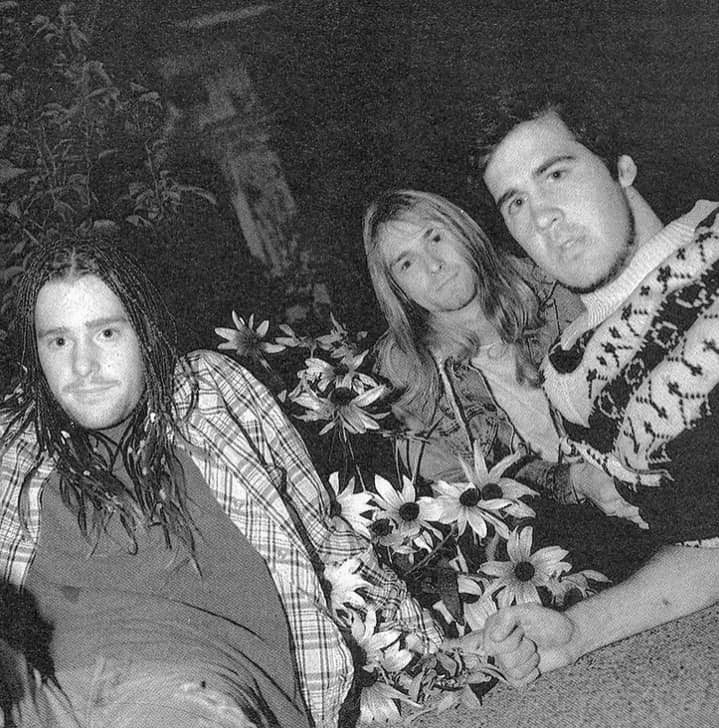 Nirvana photos from October 1993 and 1989