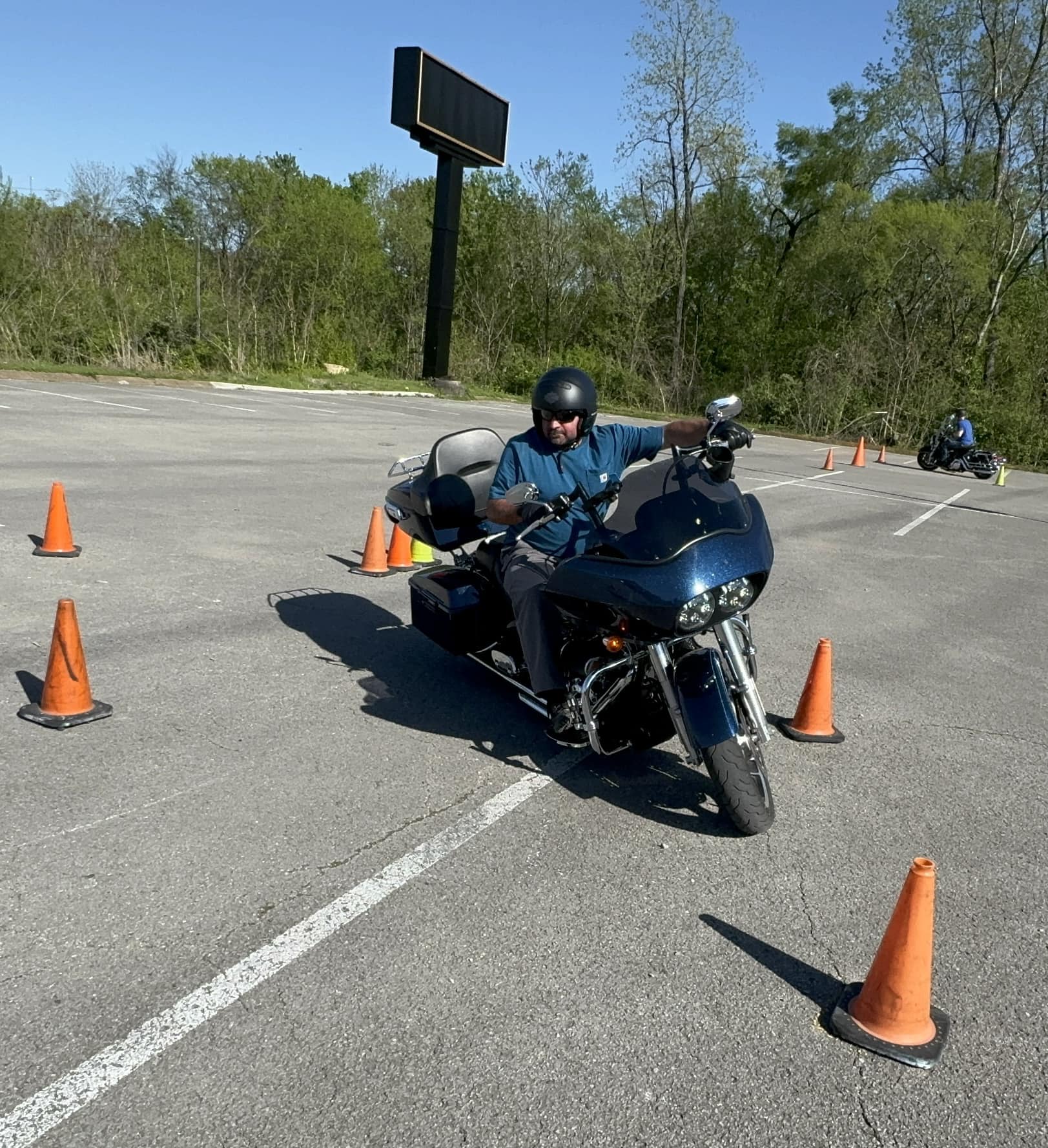 Lock - Mike with awesome form on his Road Glide in Lock & Lean 101 ...
