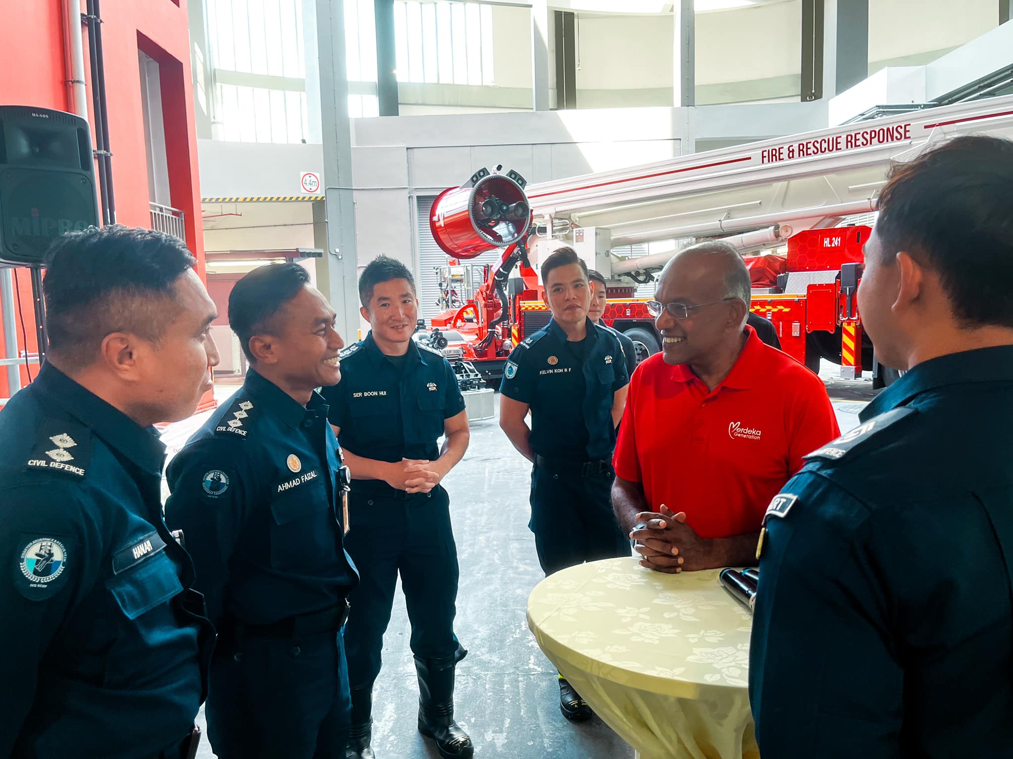 [New Year Visit by... - Singapore Civil Defence Force | Facebook