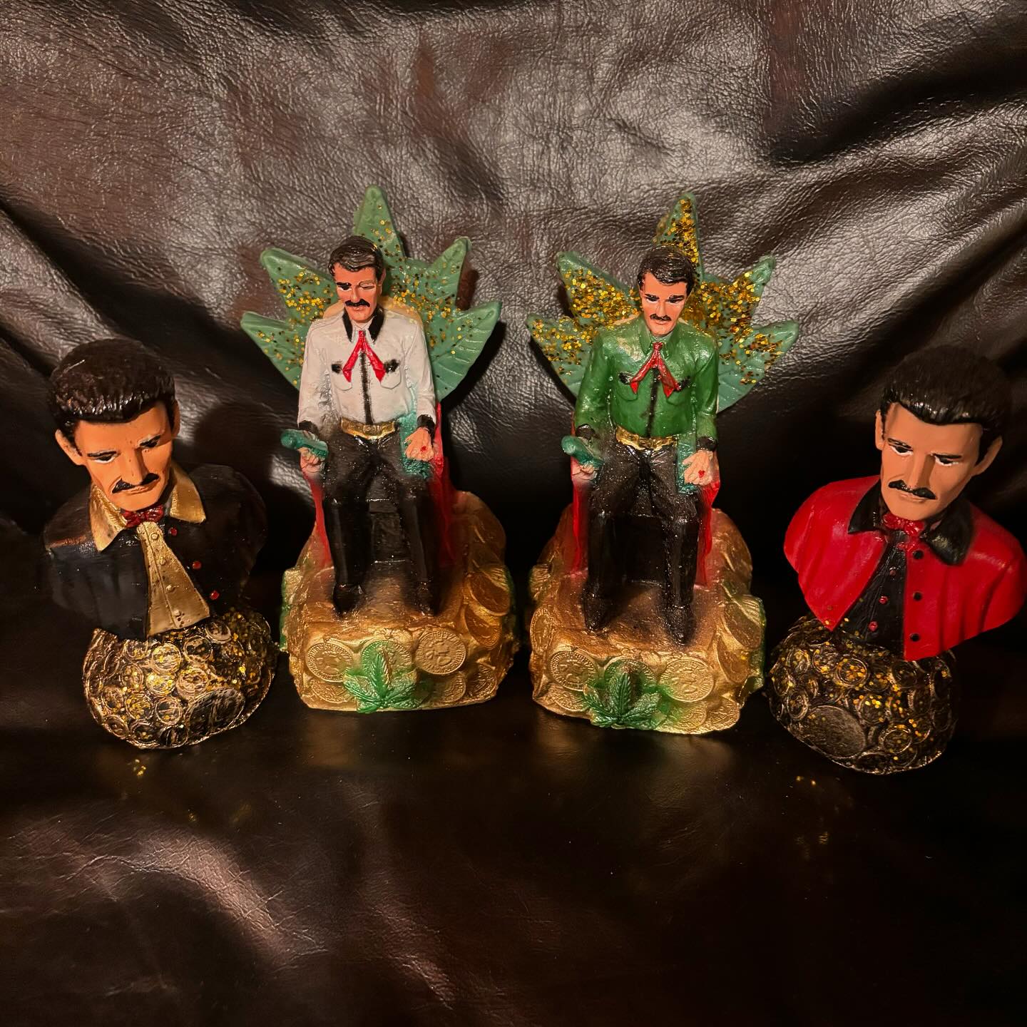 JESUS MARVERDE 麻薬 聖人 Jesus Malverde Figure /VINTAGE メキシコの麻薬の神様、ヘスス