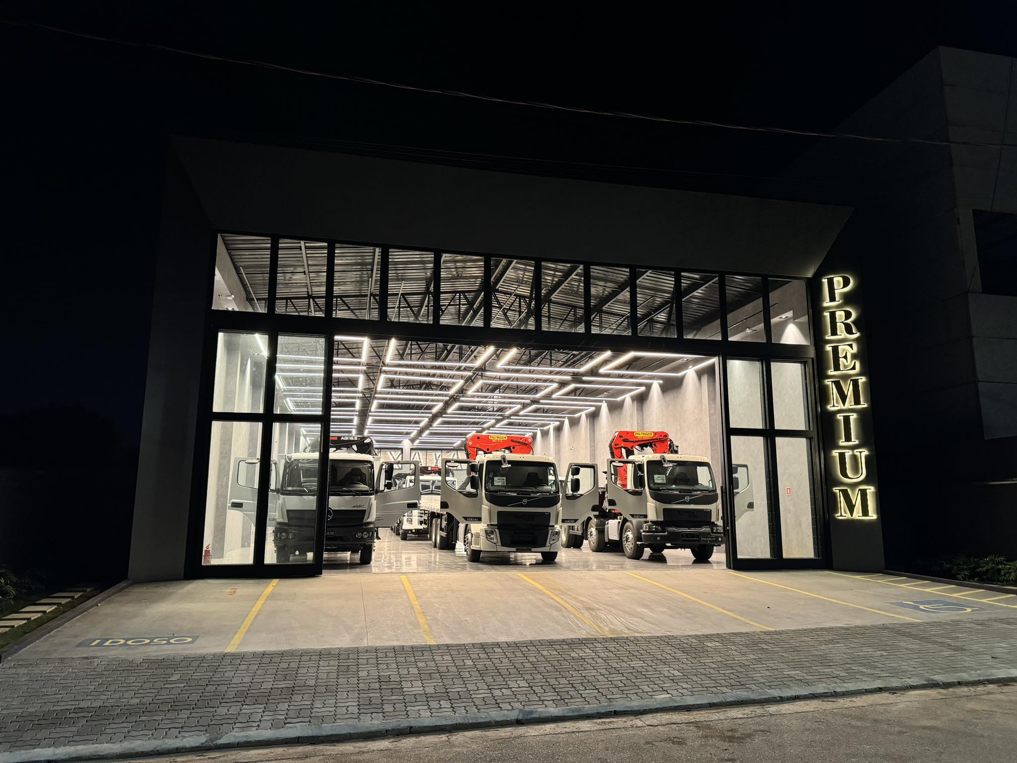 Mônaco Diesel - Mônaco Diesel added a new photo.