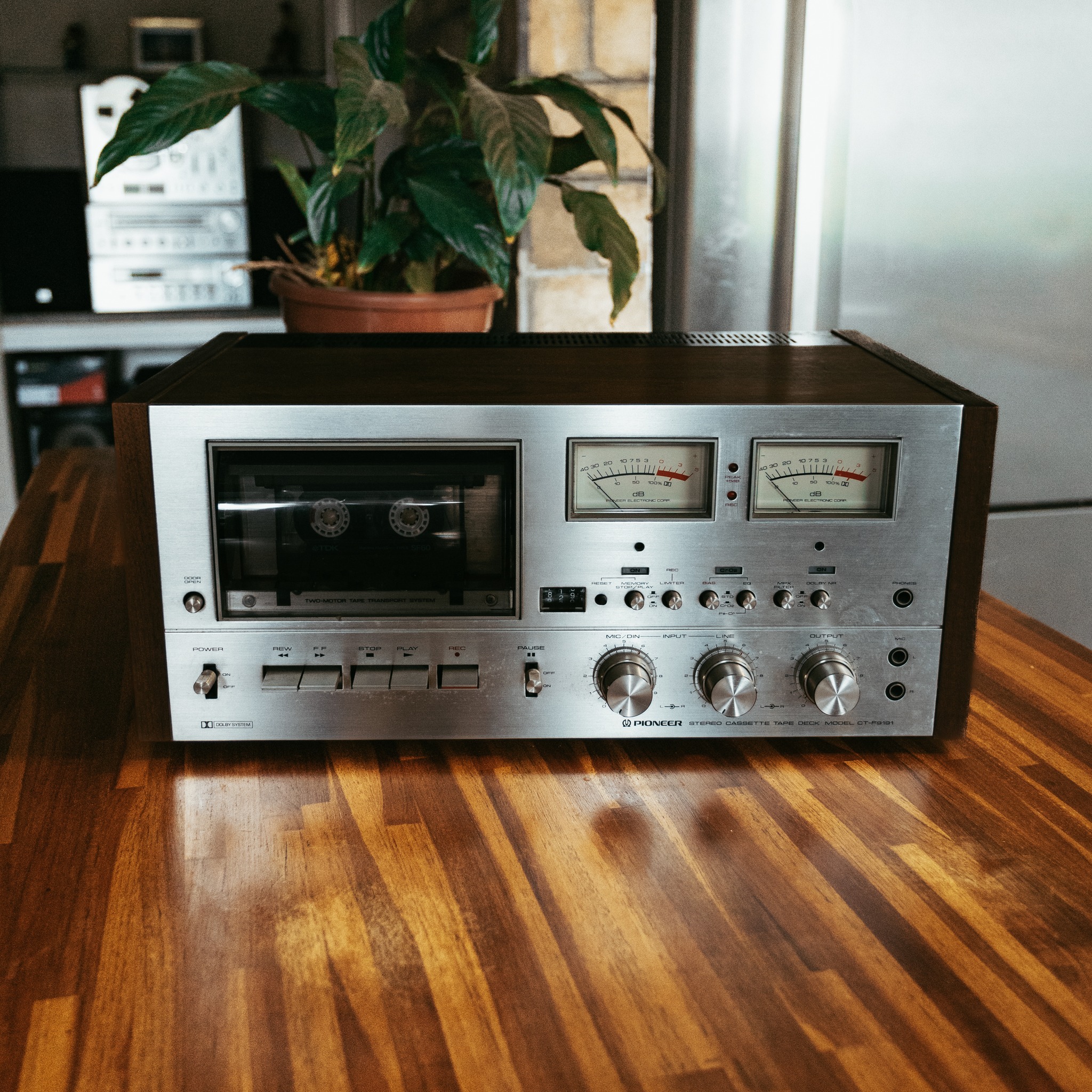 Tape Deck Pioneer CT-F9191 R$ 4.990,00