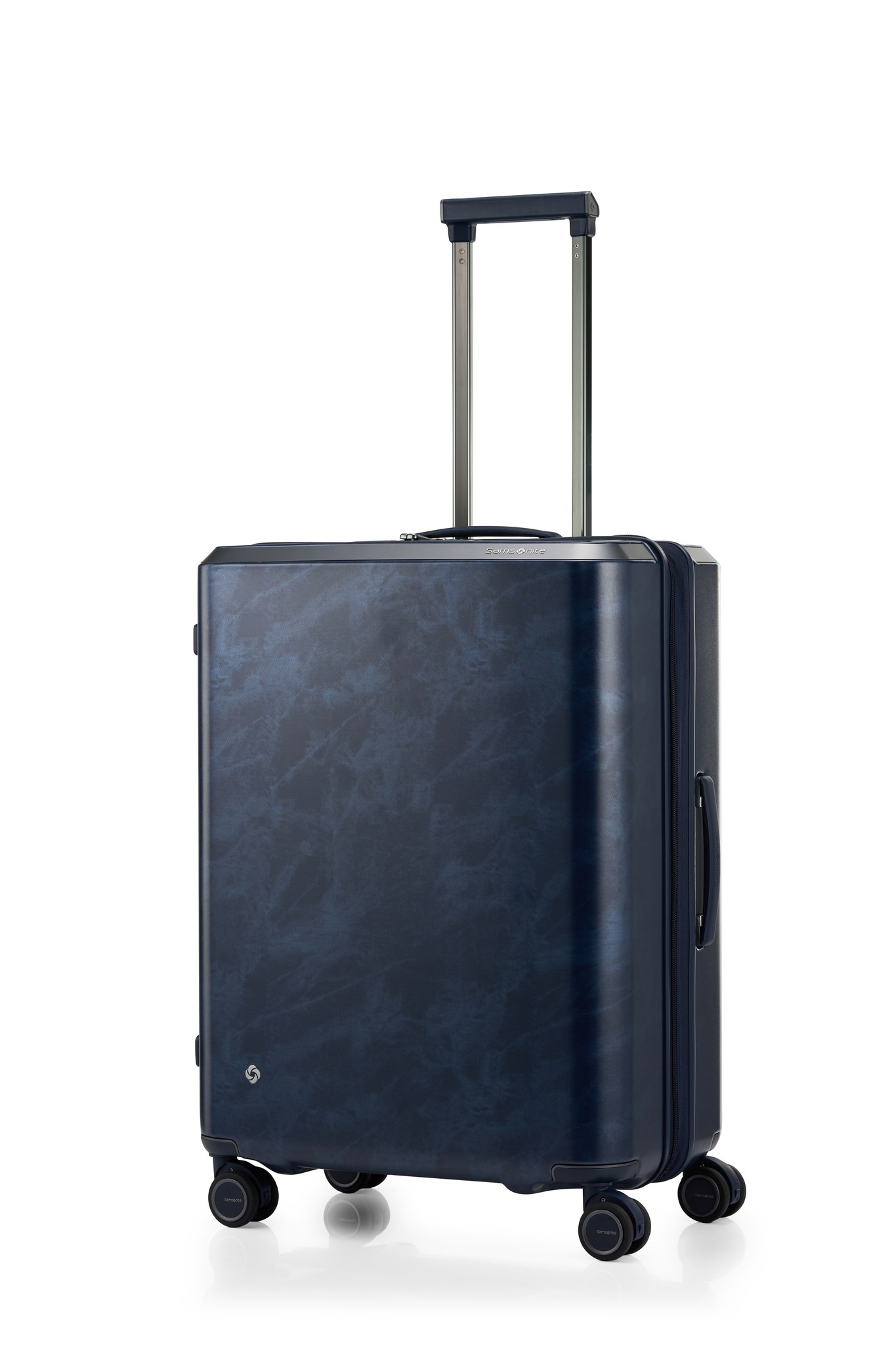 A World-Leading Luggage Brand】 The Samsonite BLACK LABEL store at