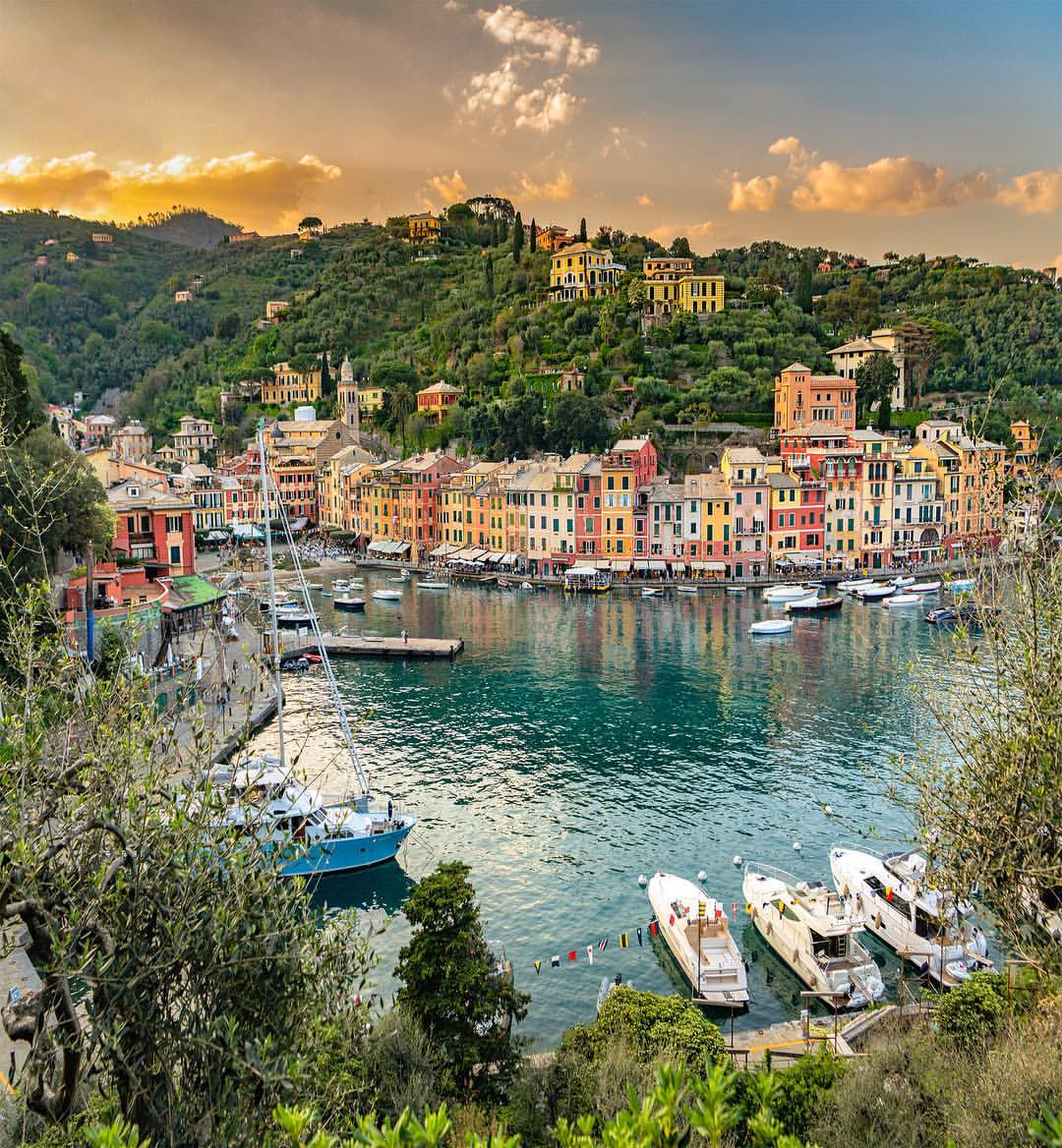 Italy - Portofino, Italy😊 📸: [https://www.instagram.com/kyrenian ...
