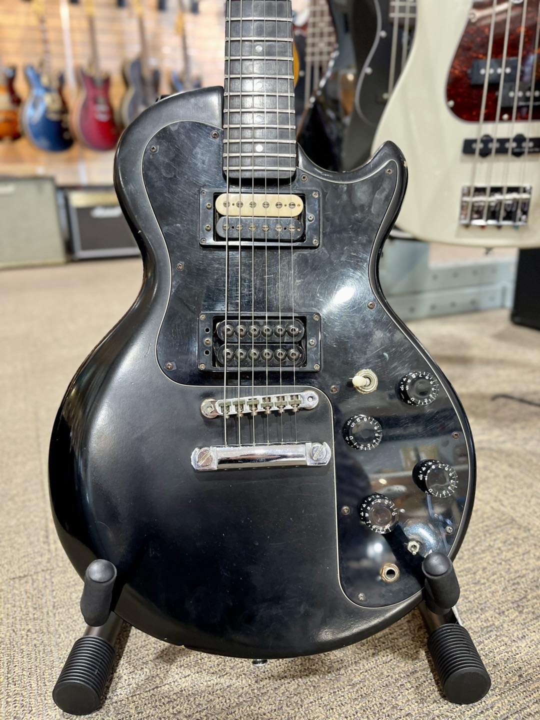 USAGÉ | USED Gibson Sonex-180 Custom early 1980s 🔥 Available at