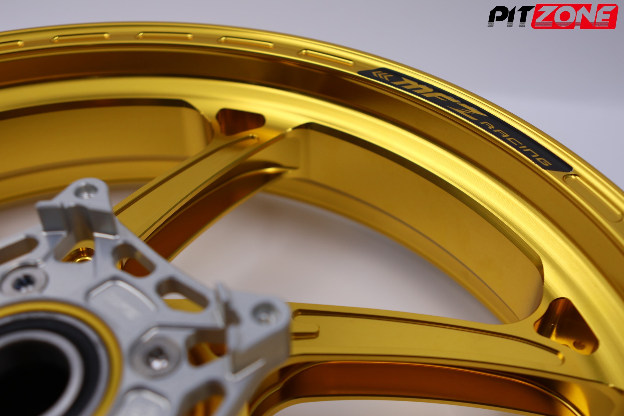 Pitzone - MFZ Wheels for Yamaha-R7 😁 Type : R7 Front: 17