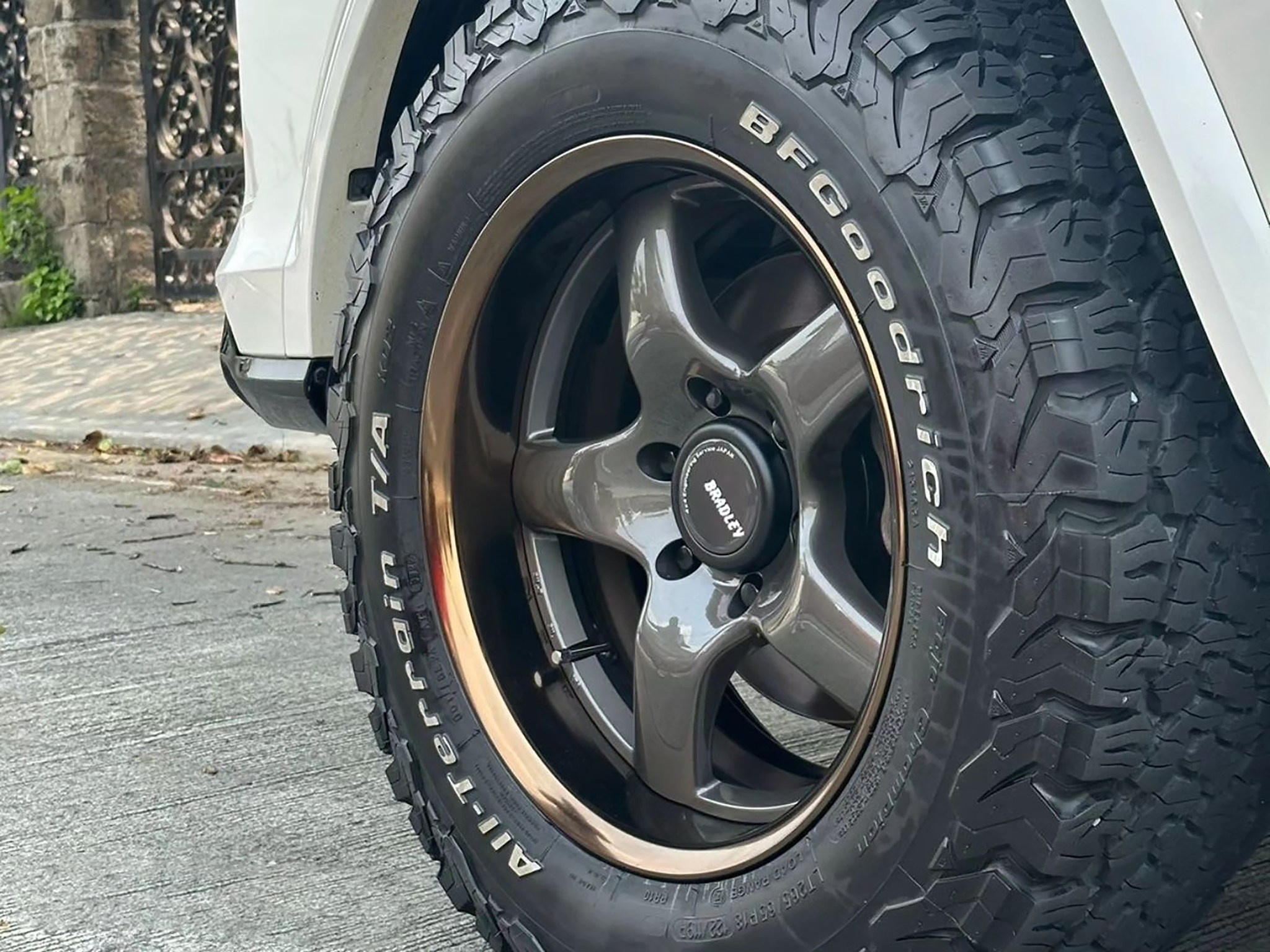 🔥 Bradley DT1 Installed on Toyota Fortuner 2022🔥 Disc- Matte Black Rim ...