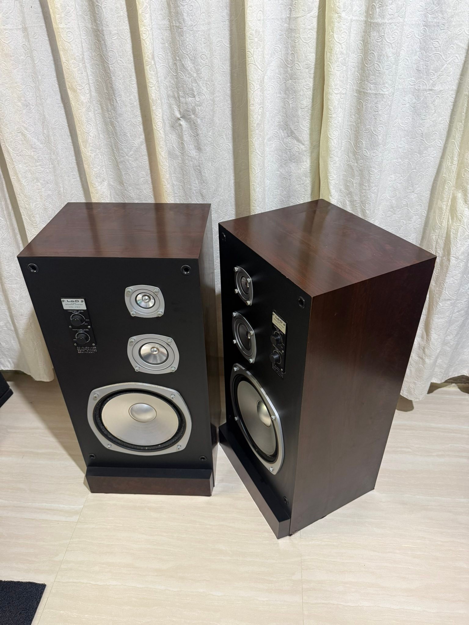 SOLD) LoD/Hitachi HS-780 Speaker **very good working condition