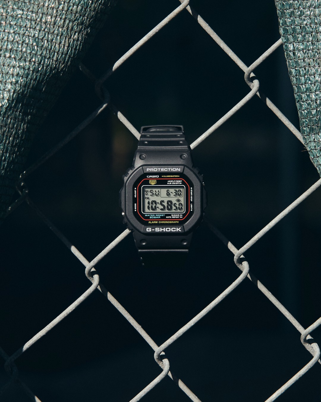 DW-5600RL brings the iconic square back to life with bold colors