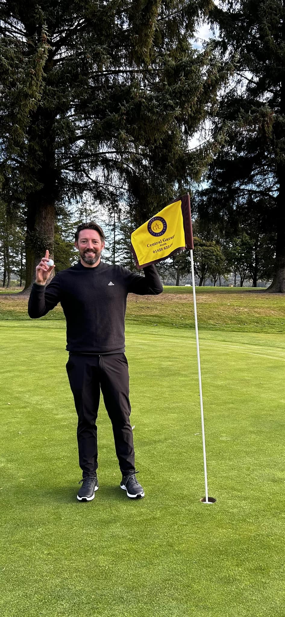 The Central - Congratulations to Jamie Rhind on his hole in one at the ...