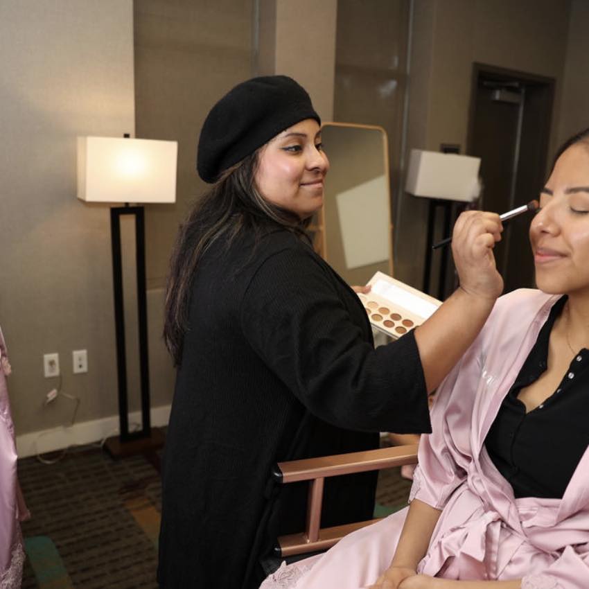 Book your quince hair and makeup 💙 (424)381-9084 #makeupartist# ...
