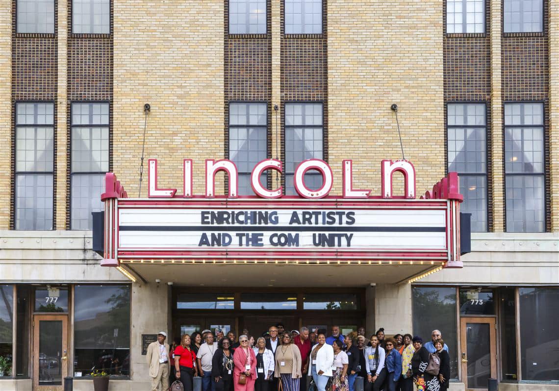 The Lincoln Theatre - venue for historic African American performers photo 2