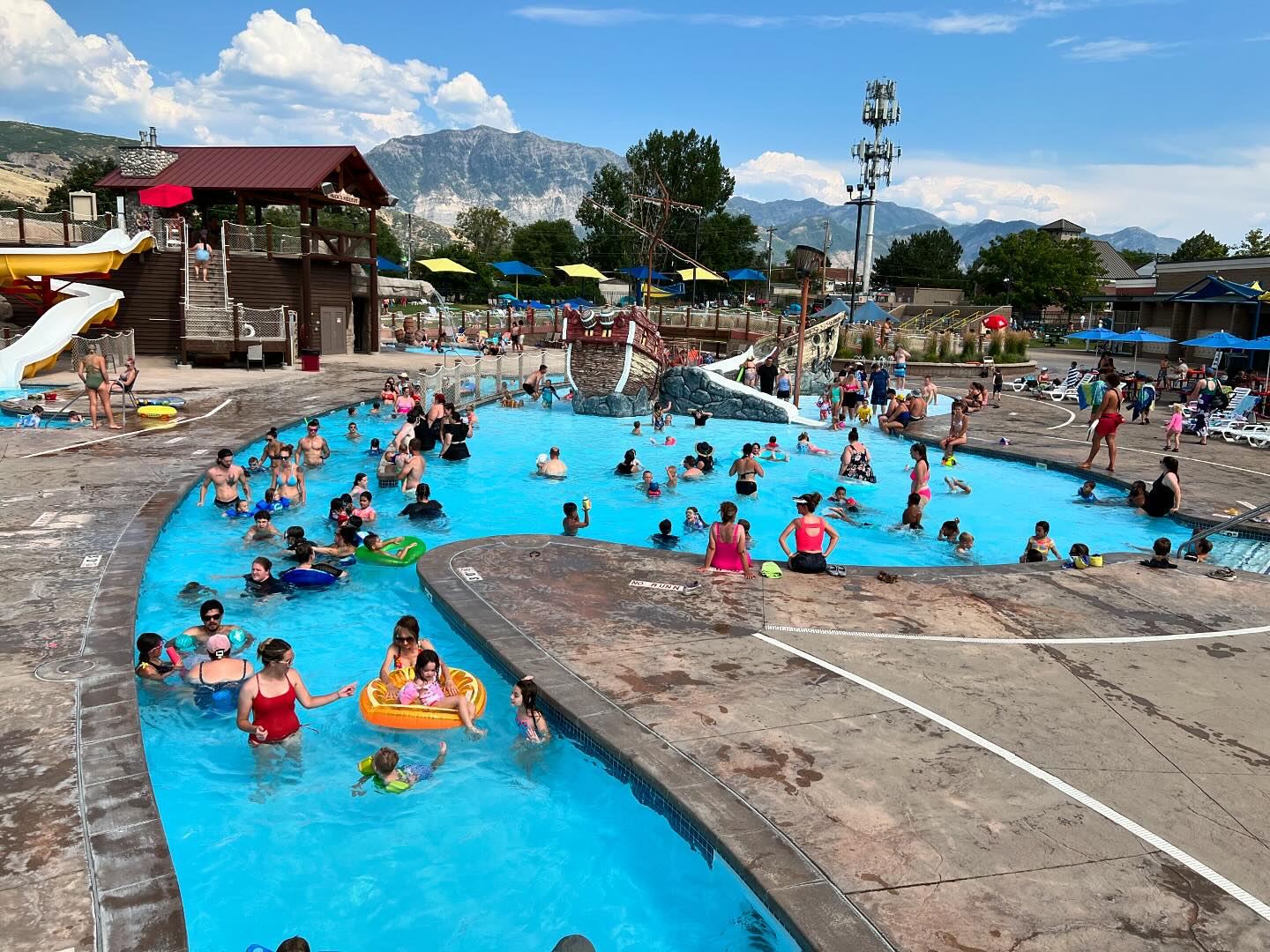 Lindon Aquatics Center | Lindon UT
