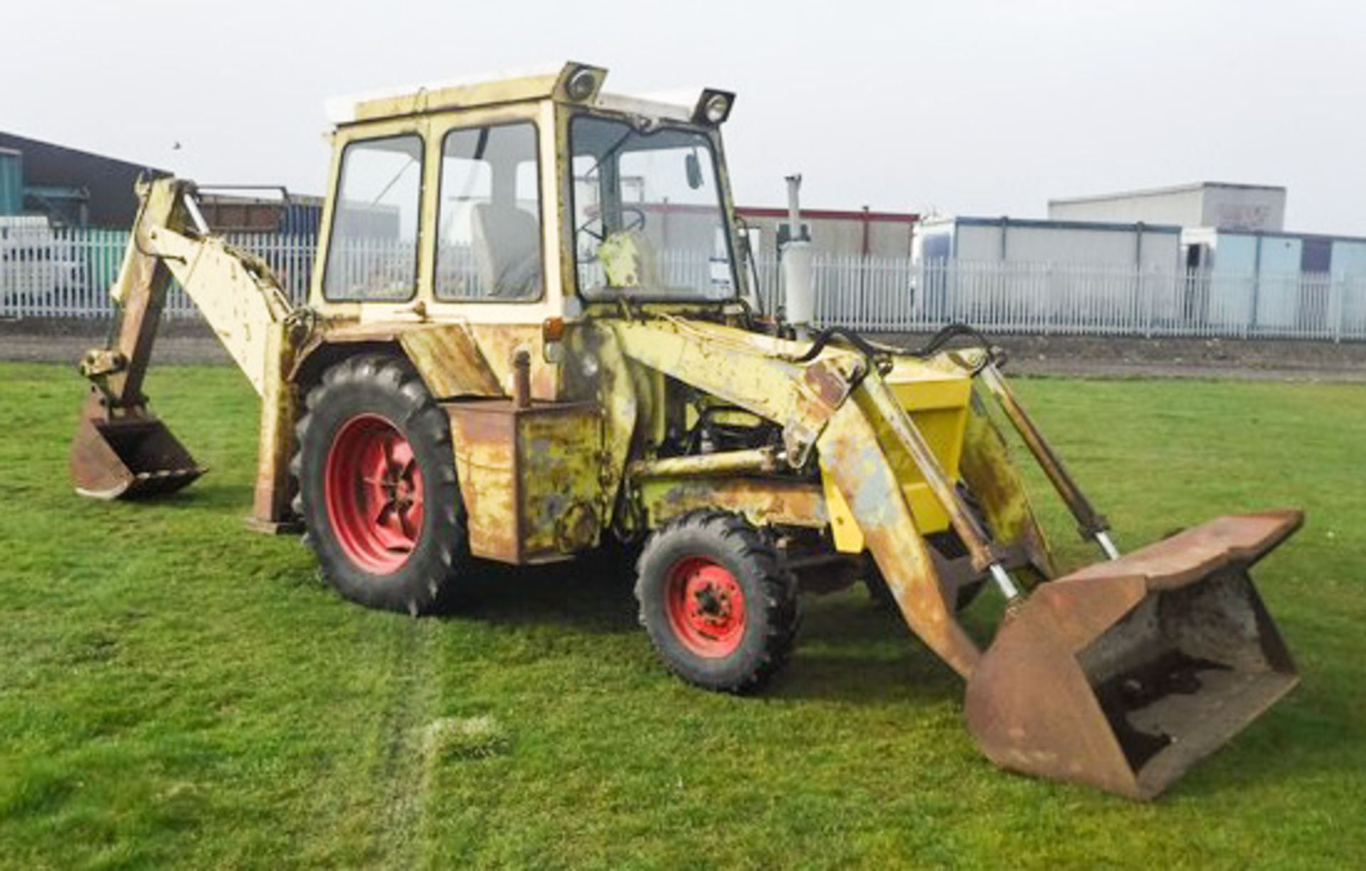 Fordson-Based Diggers: JCB, Whitlock & Sherman | Facebook
