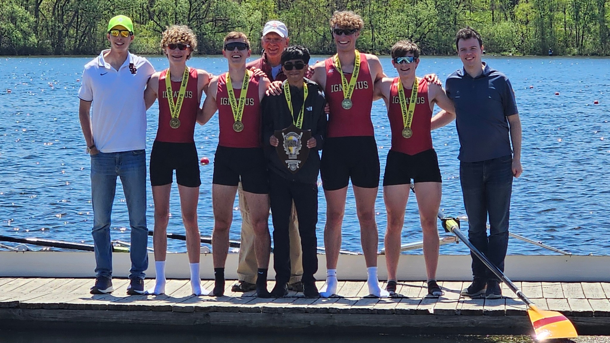 Saint Ignatius Chicago... - Saint Ignatius Chicago Rowing