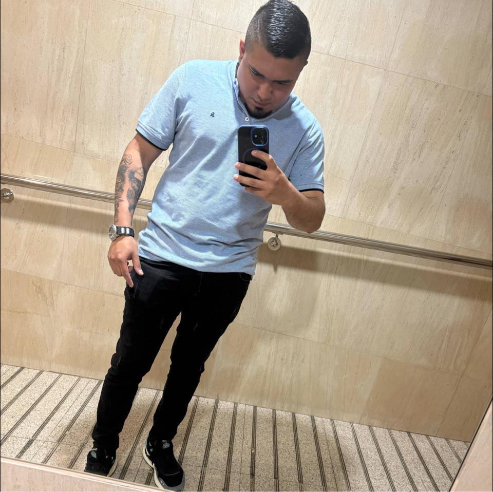Ricardo Max