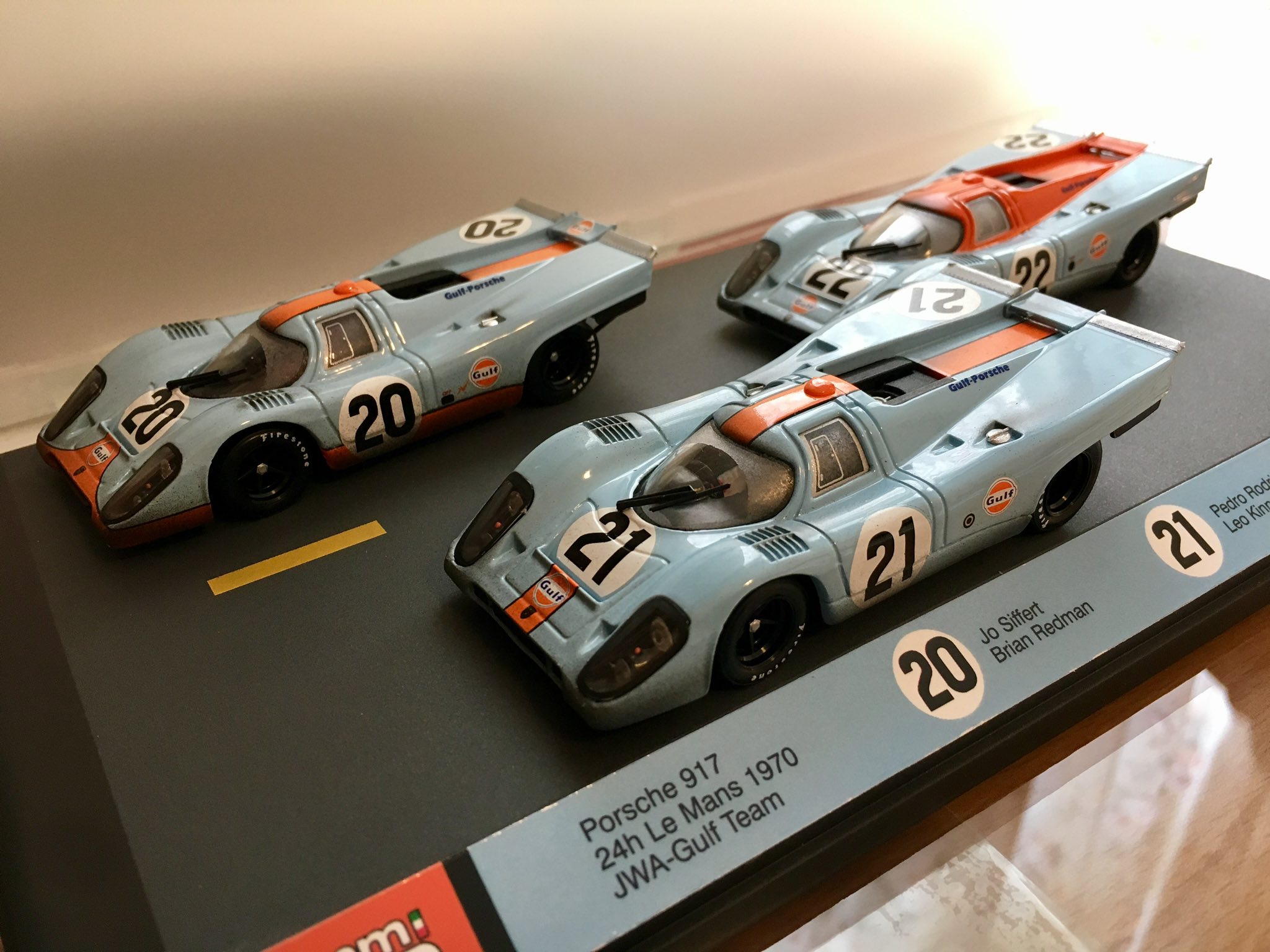 Brumm Porsche 917K 24H Le Mans 1970 JWA-Gulf team diecast model