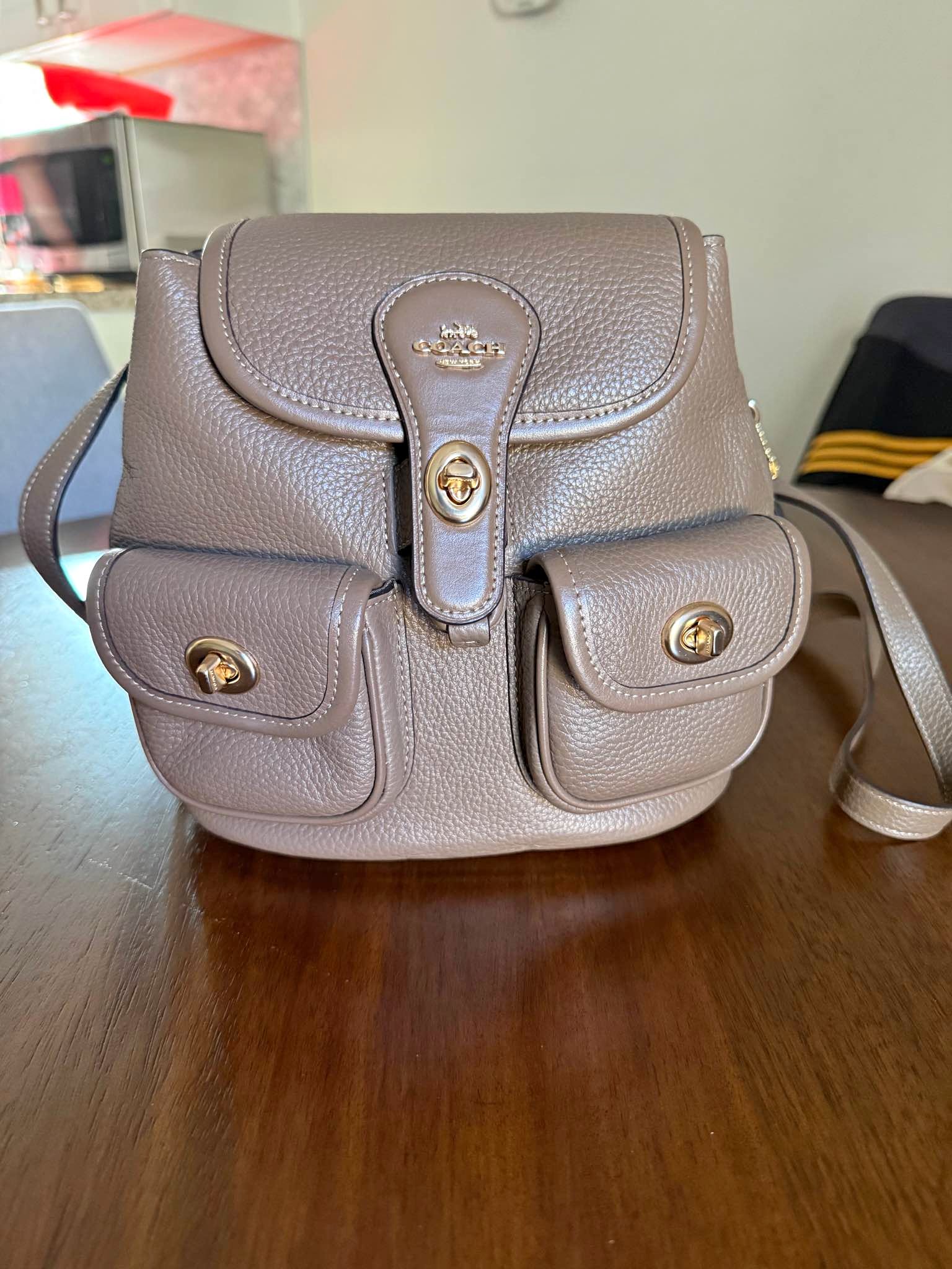 coach backpack women sale Women's Tabby with Quilting Maple One Size : Clothing, Shoes & Jewelry Refined pebble leather Inside zip and multifunction pockets Double zip closure fabric lining Handle with 2 1/4 drop Outside zip pocket Adjustable shoulder straps 10 3/4 (L) x 12 1/2 (H) x 4 3/4 (W) Style No. New and used Backpack-coach-for-women for