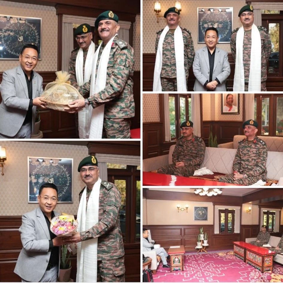 The Voice - CM Welcomes New GOC of 17 Mountain Division, Bids Farewell ...