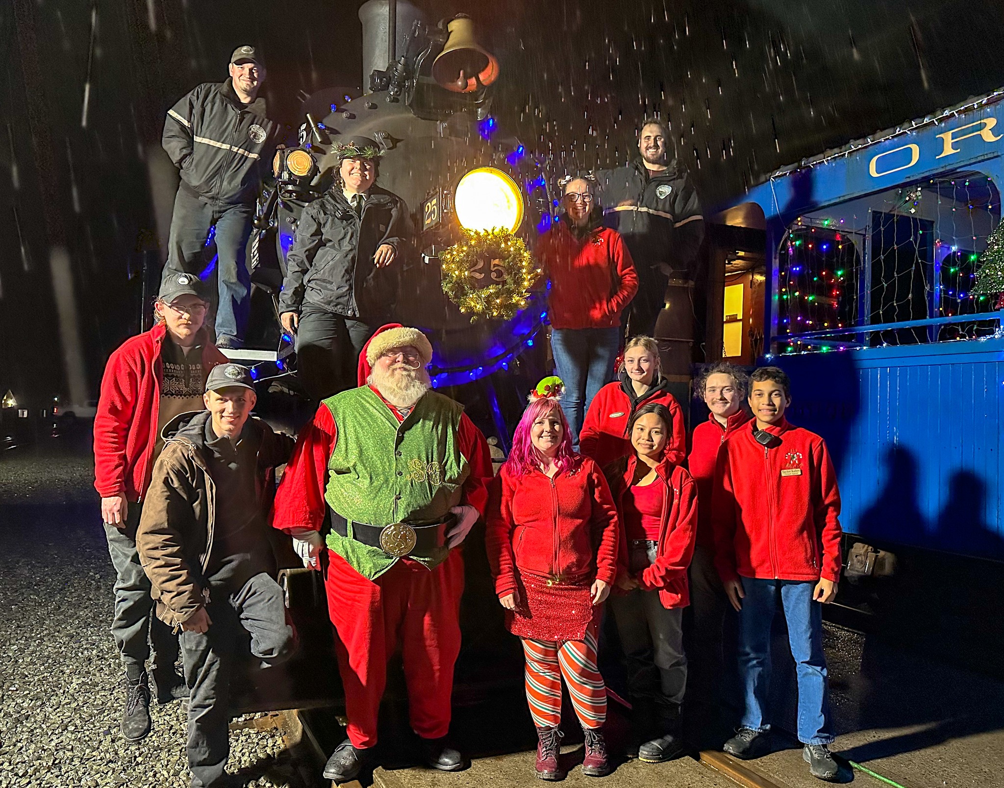 🎄🚂 Merry Christmas from the... - Oregon Coast Scenic Railroad