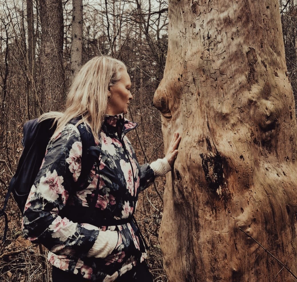 Yogapsycholoog - the places in our heart where the world took bites out ...